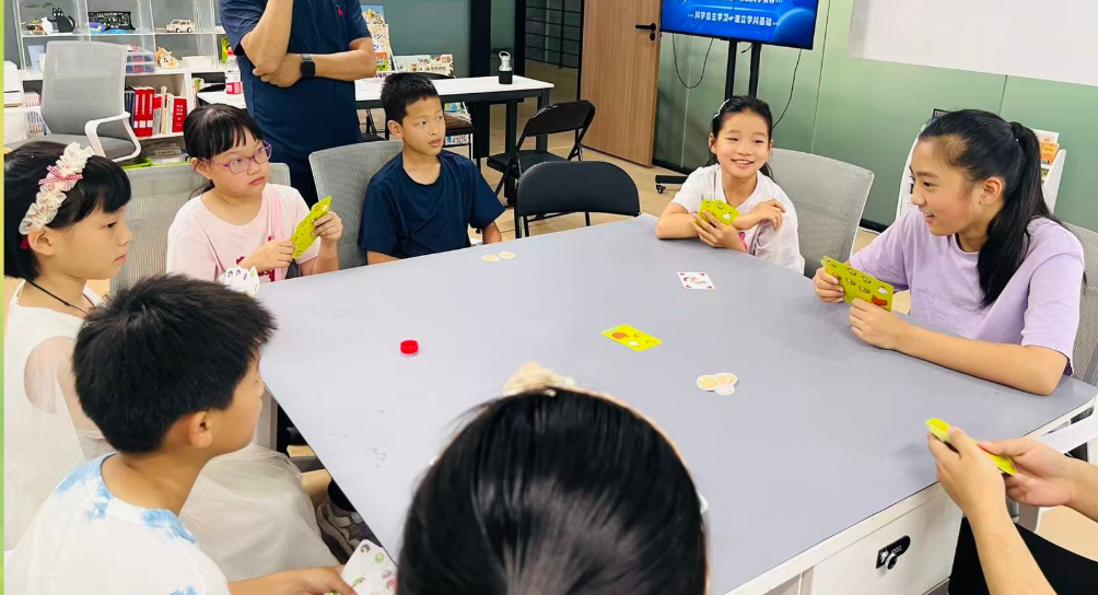 联结 — 互动游戏+轻松社交